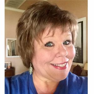 Meet your Posher, Alison